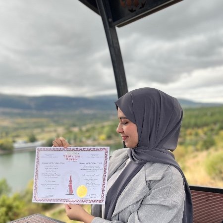 م.م ورود هاشم صاحب