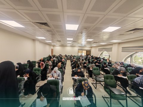 انطلاق الامتحانات النهائية في كلية التربية بجامعة الزهراء (عليها السلام) للبنات للعام الدراسي 2025–2026