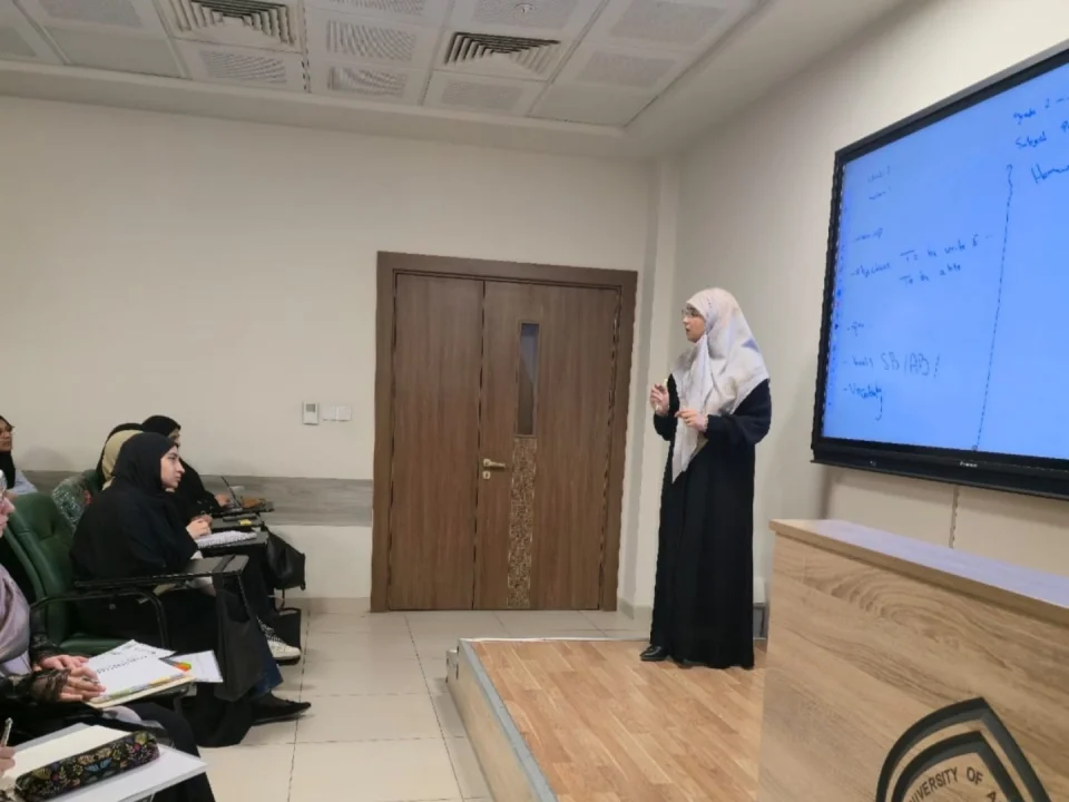 English Department Organizes Training Course Titled “Plan Smart, Teach Better”