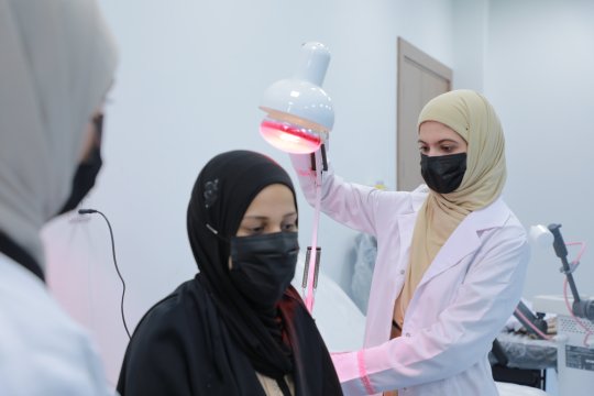 كلية التقنيات الصحية والطبية / قسم العلاج الطبيعي