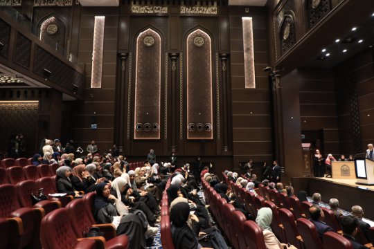 مناقشات بحوث التخرج