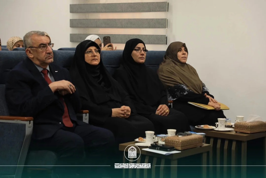 جامعة الزهراء تحتفي بالطالبات المتفوقات في دورات أنظمة التشغيل والأمن السيبراني