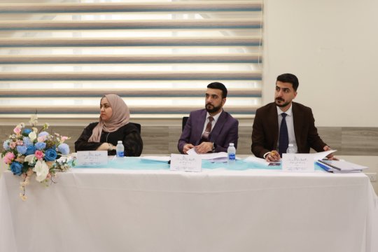 مناقشات بحوث التخرج