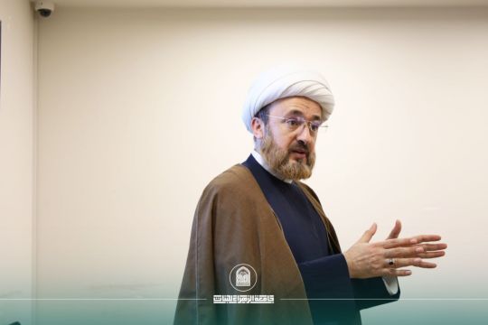 دورة تدريبية بعنوان "فن الخطابة" لتنمية مهارات الطالبات في كلية التربية