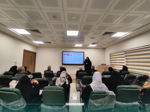 حلقة نقاشية حول إدارة الوقت في كلية التربية -قسم الرياضيات