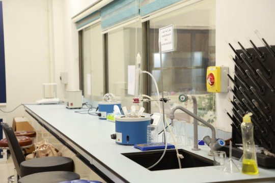 مختبرات كلية الصيدلة