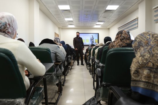 القاعات الدراسية