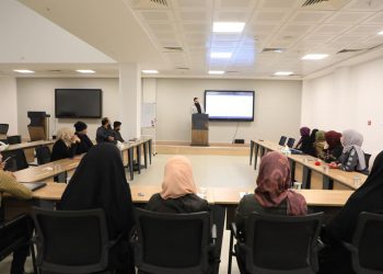 تحت عنوان (نظام حجز القاعات ودليل بدالة الهاتف)، قسم الحاسبة الإلكترونية بالتعاون مع قسم التعليم المستمر ينظم ورشة علمية.