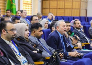 معاون عميد كلية التربية يشارك في دورة المقيمين الوطنيين