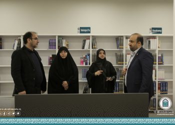 A delegation from Islamic Azad University visits Al-Zahra University (peace be upon her) for Women .