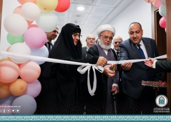 المتولي الشرعي للعتبة الحسينية المقدسة يفتتح مختبري تشريح ومجموعة برامج في جامعة الزهراء (عليها السلام)