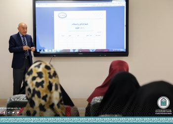 The Department of Quality Assurance and University Performance at Al-Zahraa University (peace be upon her) for Women, in cooperation with the Department of Continuing Education, held a training workshop entitled: “Application of Iraqi Standards for Laboratory Quality”, presented by the Quality Systems Consultant: Prof. Dr. Majed Ahmed Ali, for three days, starting from 18/3/2023 until 20/3/2023, in the hall of the English Language Department.