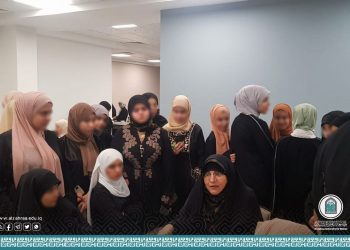 جامعة الزهراء (عليها السلام) للبنات تنظّم مأدبة إفطار لطالبات الأقسام الداخلية  بالتنسيق مع مضيف العتبة الحسينية المقدسة.