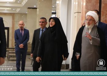 العتبة الحسينية المقدّسة توجّه بتعيين الخريجين الثلاثة الأوائل من جامعاتها في المؤسسات التابعة لها
