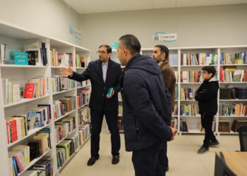 جامعة الزهراء (عليها السلام) تستقبل وفدا علميا من جامعة المستنصرية لتعزيز التعاون الأكاديمي