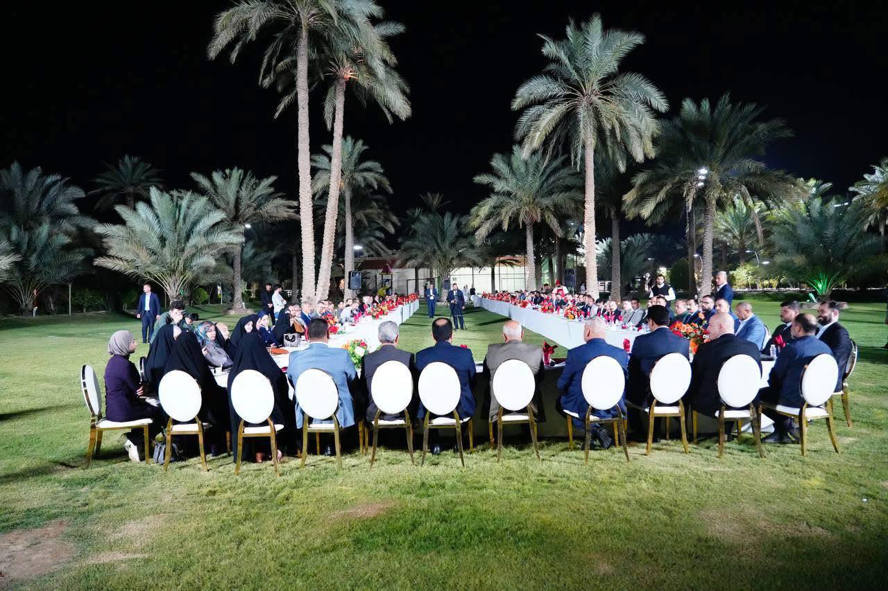 لقاء تنسيقي بين نخبة من الأكاديميين ومحافظ كربلاء لتعزيز الشراكة في دعم التنمية وخدمة المجتمع الأكاديمي