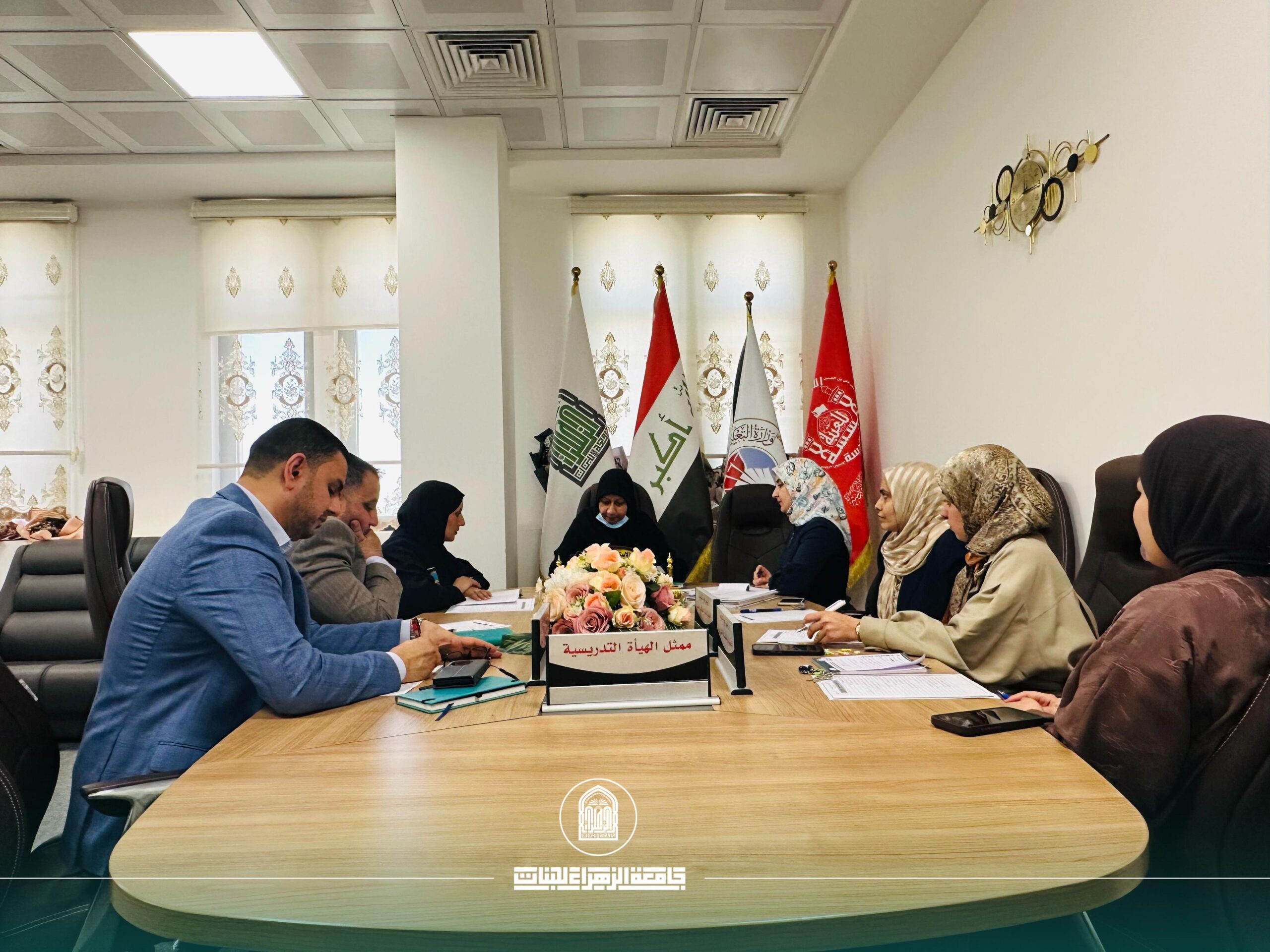 مجلس كلية الصيدلة في جامعة الزهراء (ع) للبنات يعقد جلسته الاعتيادية لمناقشة التحضيرات للامتحانات النهائية